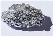 Aluminum producers’ race to go green may fracture market