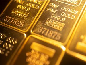 Funds are most bullish on gold in four years as prices hit record