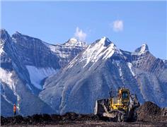 No quick end for sale of Teck’s coal unit as mining giant weighs more bids than expected