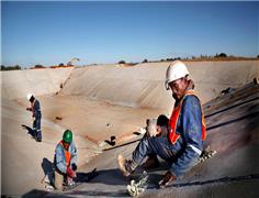 South African platinum industry could shed up to 7,000 jobs to cut costs