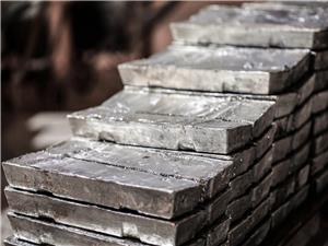 Zinc price trades near one-year high as market weighs supply risks