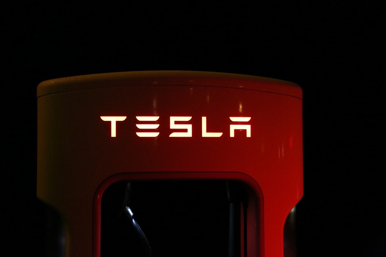 Tesla’s Denholm says Australia is key to avoid EV battery crunch