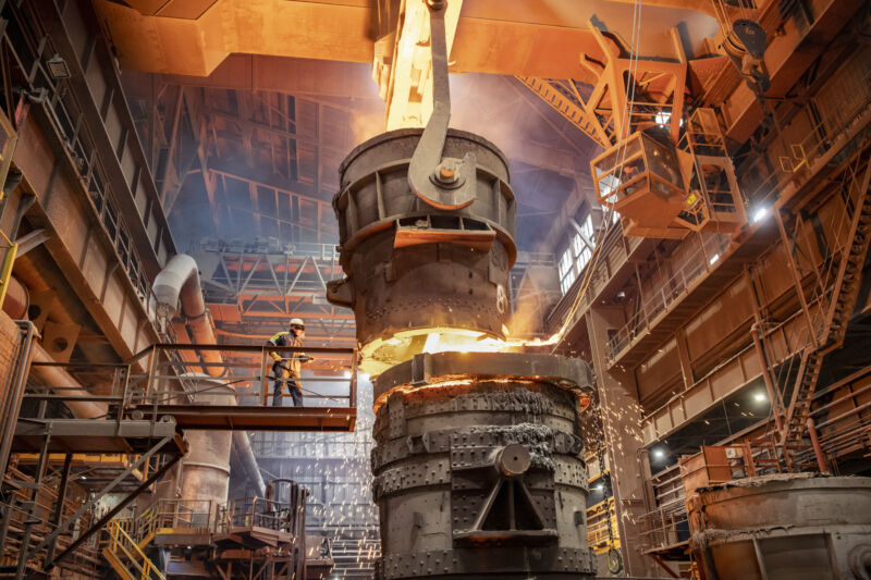 The Race to Remake the $2.5 Trillion Steel Industry With Green Steel