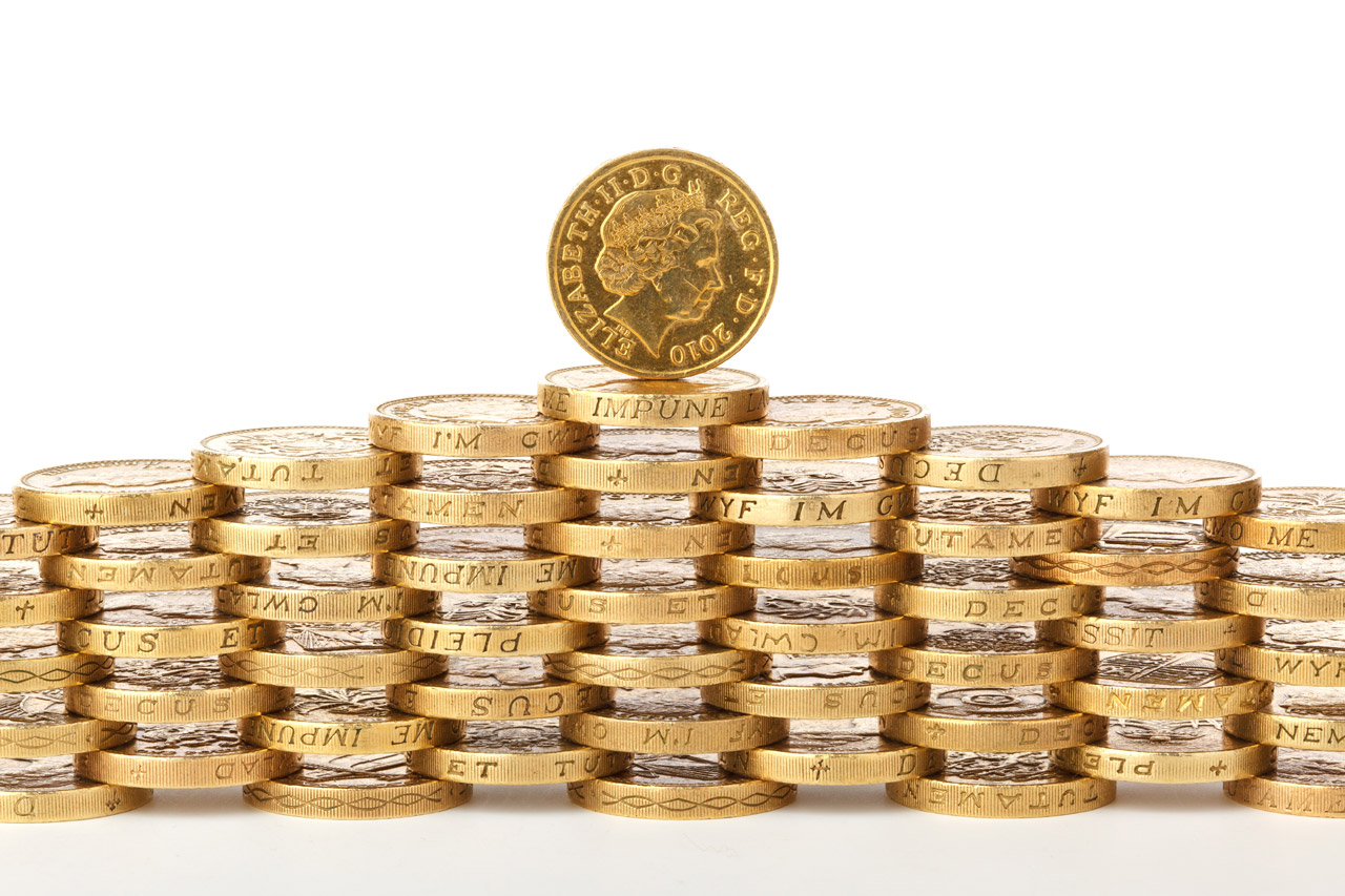 London gold dealer runs out of bullion as Truss budget shocks