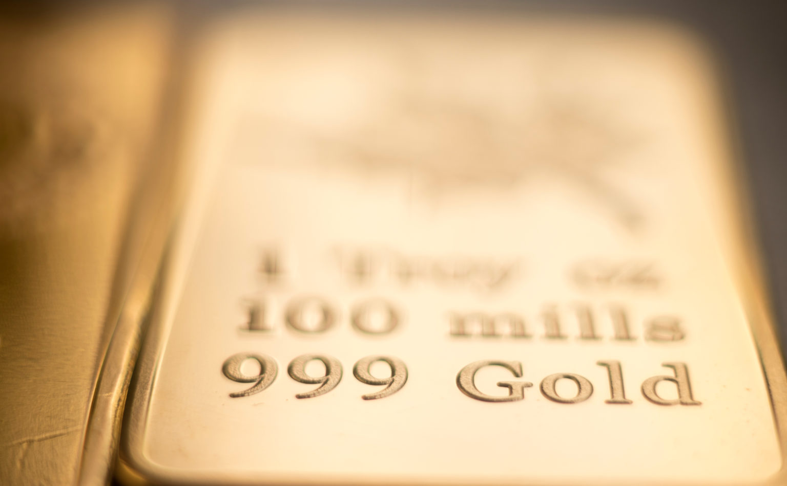 Debt ceiling negotiations have investors eyeing gold if US defaults