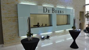Botswana and Angola hold talks as both seek control of De Beers
