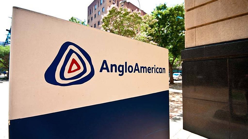 Anglo American pays tribute to former executive Clem Sunter