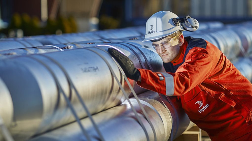 Aluminium supply shock revives long-idled Western smelters