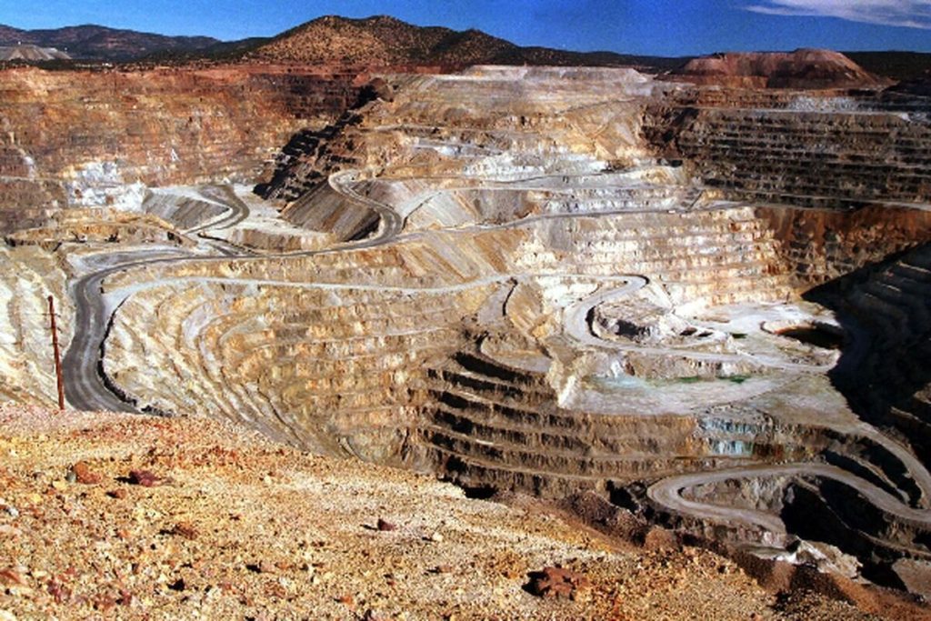 Localization of Heavy-Duty Mining Tire Recycling Technology in Iran