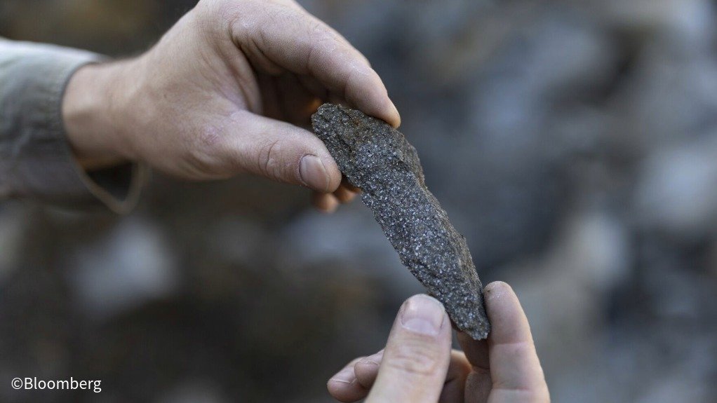 Canadian graphite explorer Graphano granted two permits for work on new discovery
