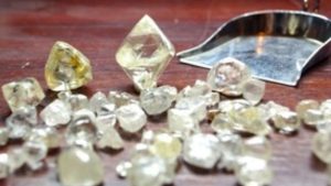 South Africa’s small-scale, junior diamond sector faced with many headwinds