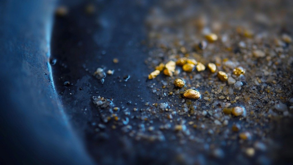 Bluebird, Raptor to acquire 100% of Santa Teresa gold project in Mexico