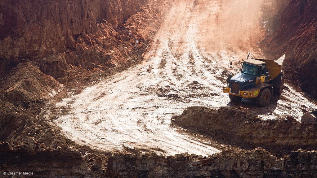 Manufacturing, mining weigh on second-quarter economic growth; GDP contracts by 0.2% q/q